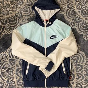 Nike Windbreaker Jacket